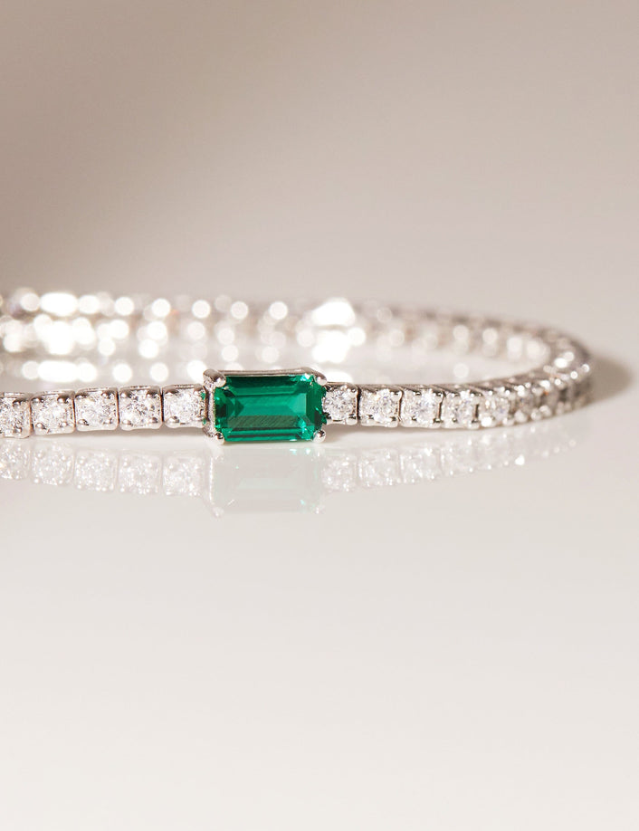 Lab Grown Diamond Tennis Bracelet with Emerald